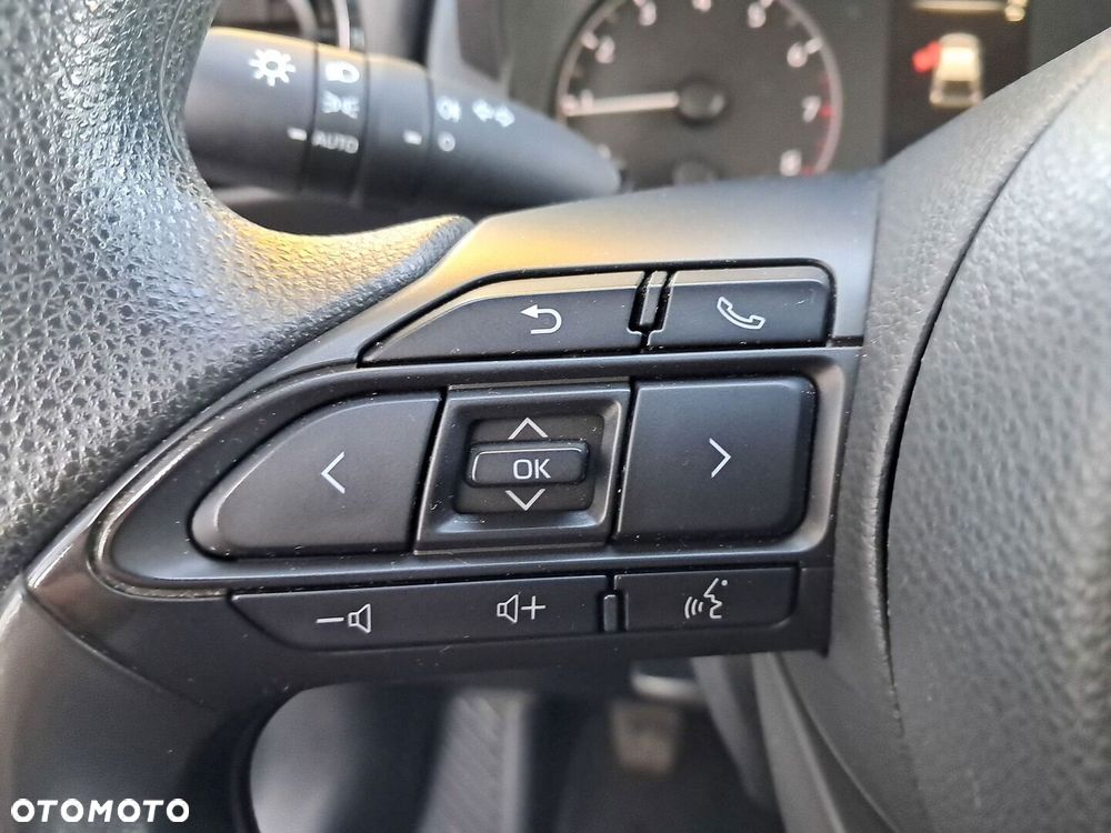 Toyota Yaris - 20