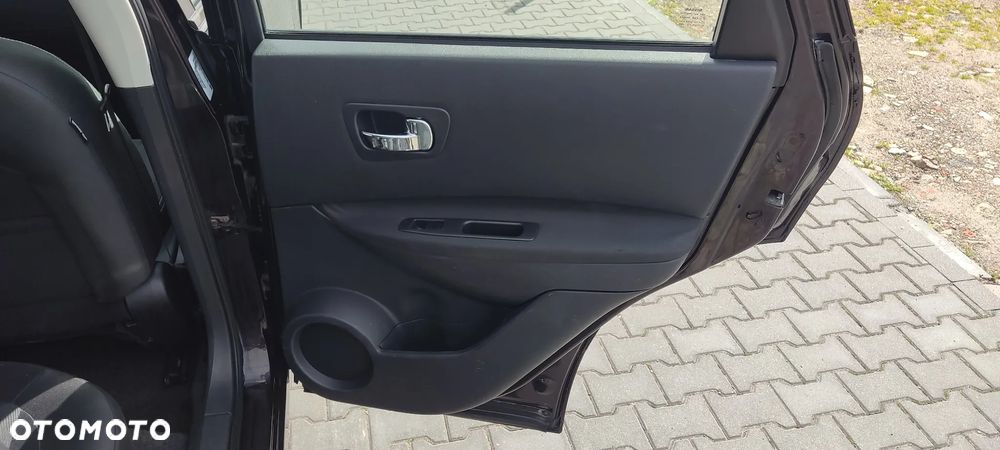 Nissan Qashqai 2.0 tekna - 23