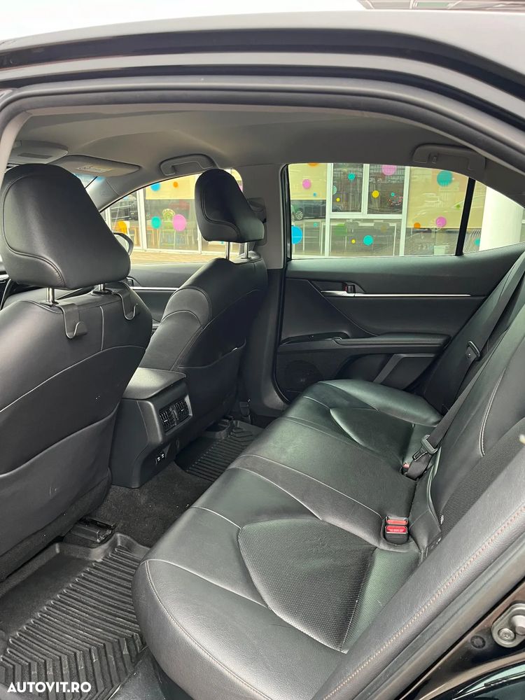 Toyota Camry ver-2-5-hybrid-business - 9