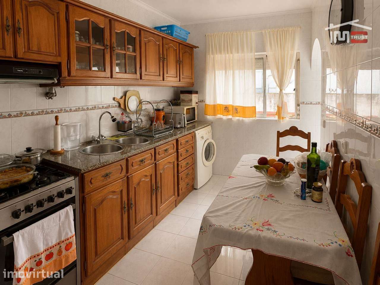 T1+1 totalmente mobilado e equipado- Baixa da Banheira - Grande imagem: 5/23