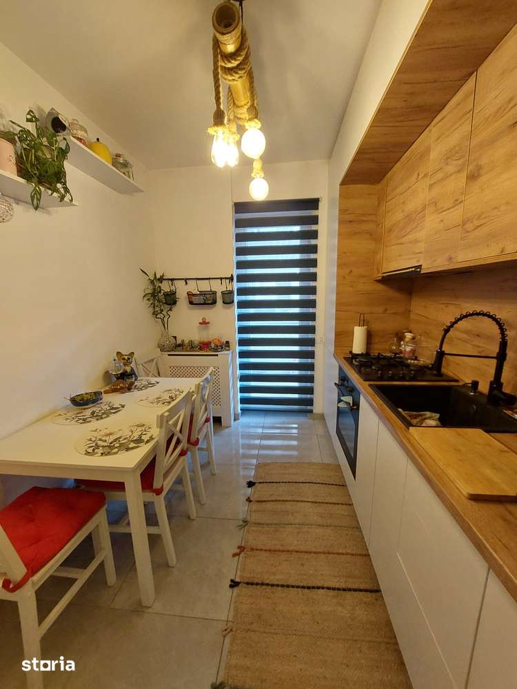 Apartament Superb cu curte de 50mp mobilat cu parcare metrou Berceni — fotografia 3