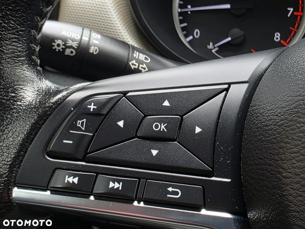 Nissan Micra 0.9 IG-T Visia Plus - 14