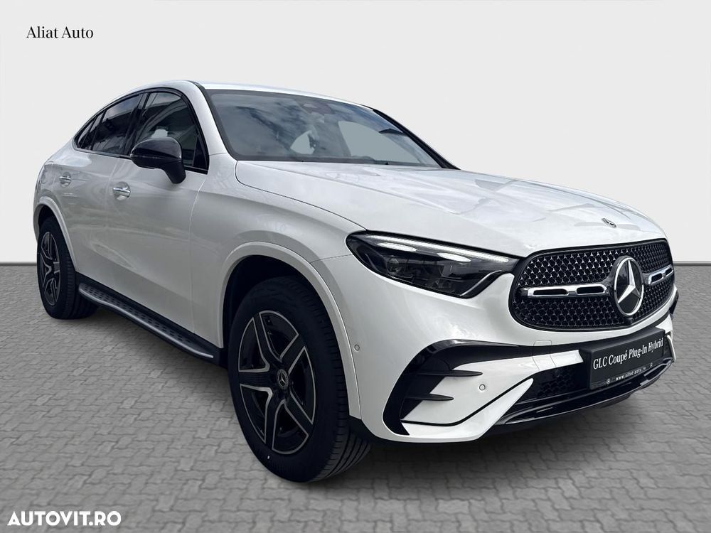 Mercedes-Benz GLC Coupe 300 e 4MATIC - 1