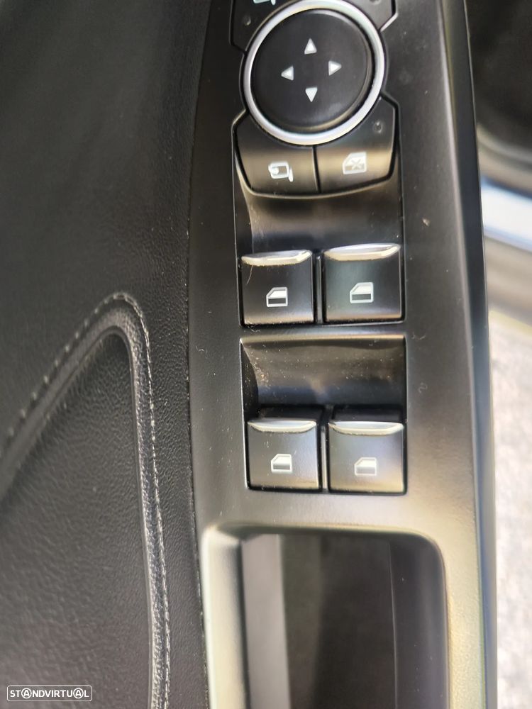 Ford Focus SW 1.0 EcoBoost Active Aut. - 28