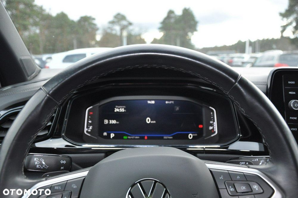 Volkswagen T-Roc - 9