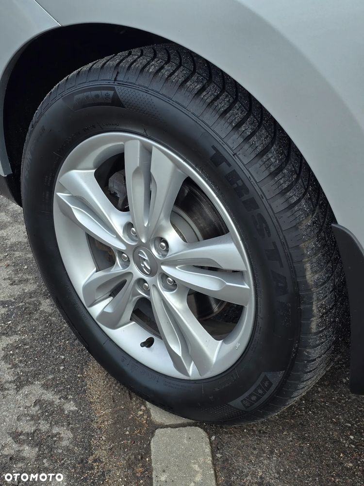 Hyundai ix35 2.0 CRDi 4WD Premium - 17