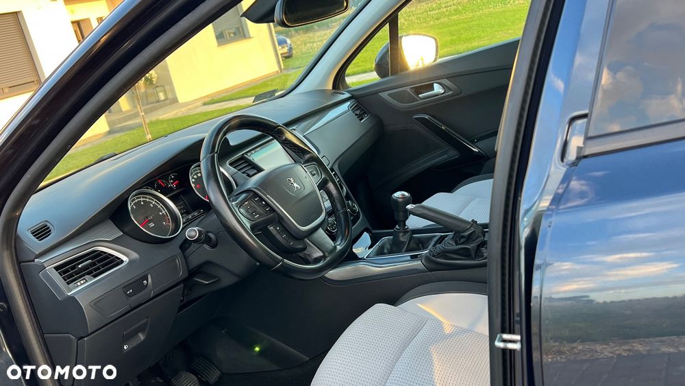 Peugeot 508 1.6 e-THP Allure S&S - 14