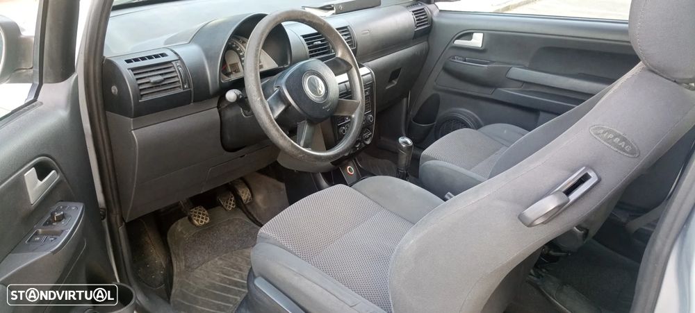 VW Fox 1.2 T.Liso - 3