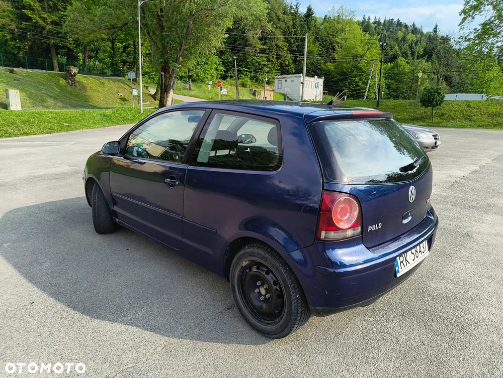 Volkswagen Polo 1.4 TDI Comfortline - 4