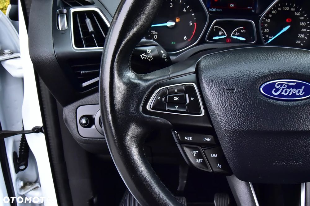 Ford Kuga 2.0 TDCi 4x4 Titanium - 19