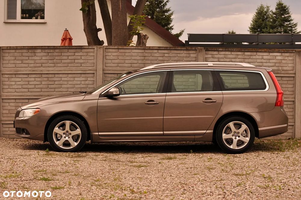 Volvo V70 2.0 - 7