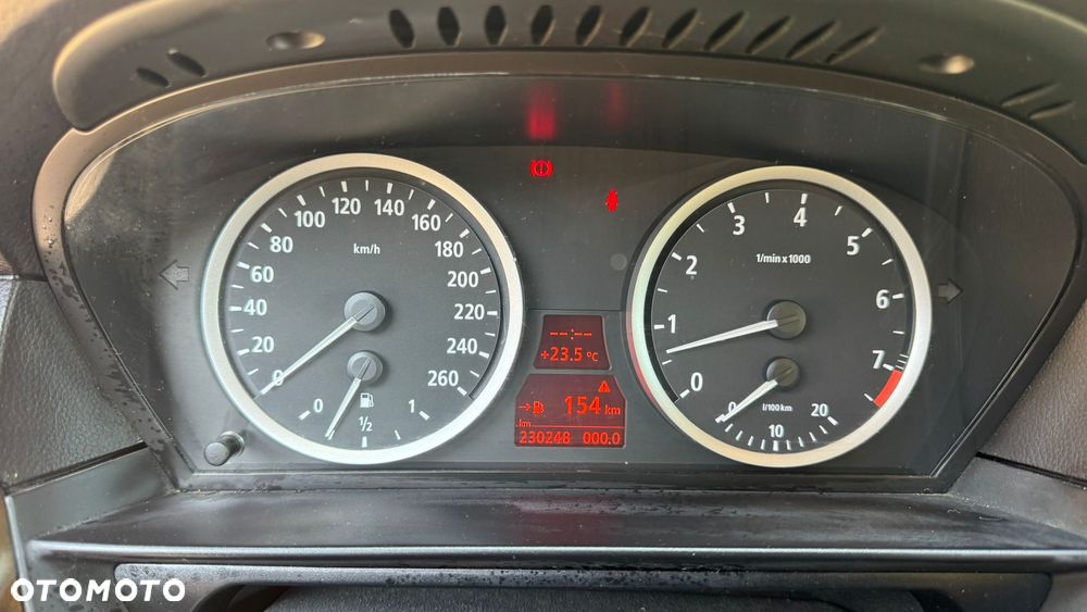 BMW Seria 5 530i - 9