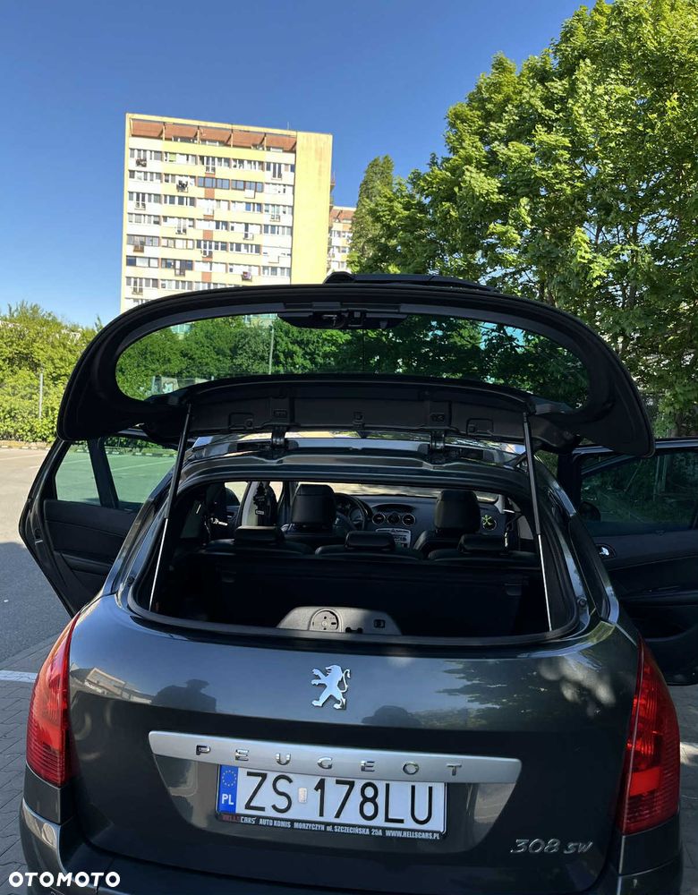 Peugeot 308 - 4
