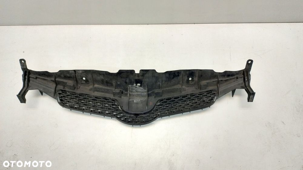 WZMOCNIENIE ATRAPY ZDERZAKA TOYOTA AURIS I - 5