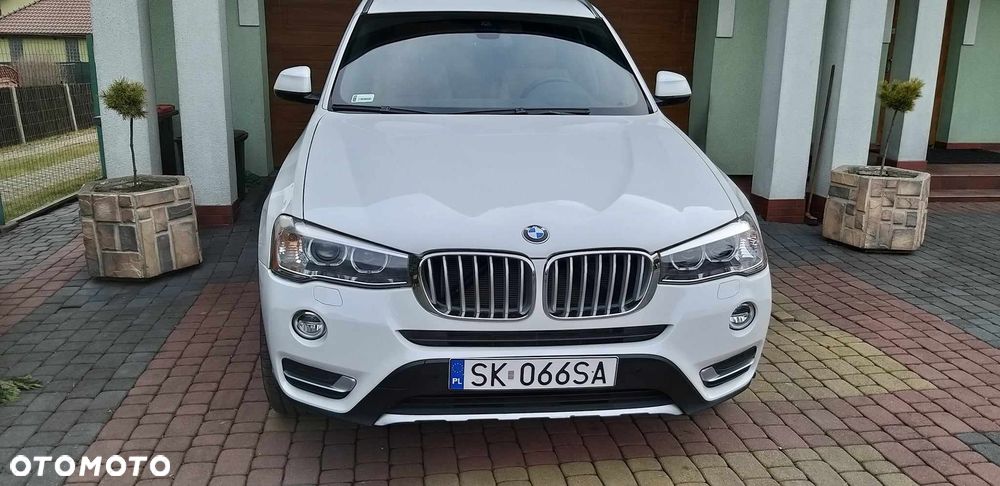 BMW X3 xDrive28i - 2