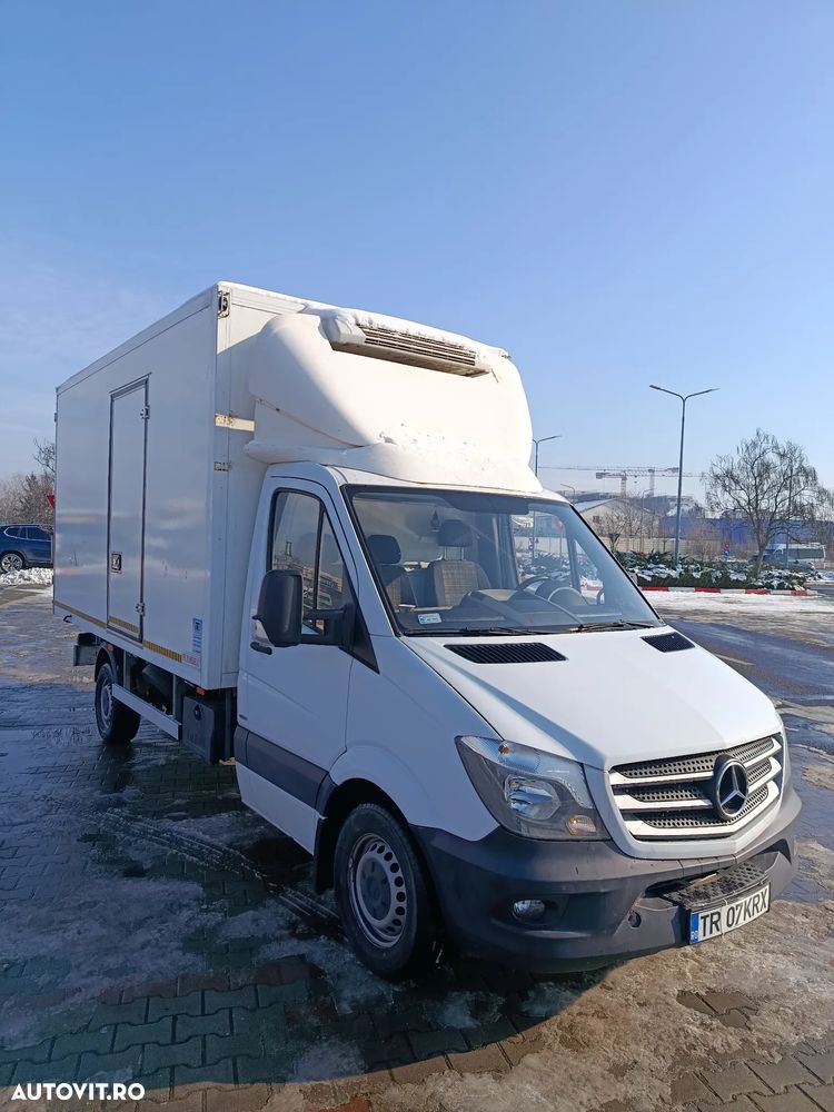 Mercedes-Benz Sprinter - 1