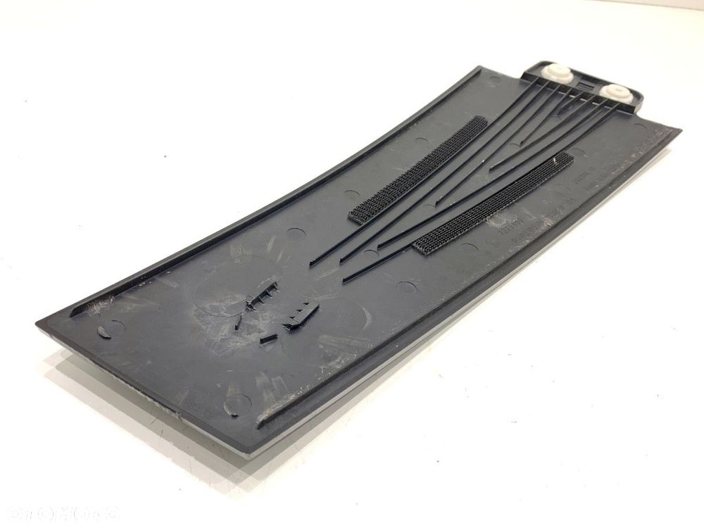 LISTWA OSŁONA SŁUPKA PRAWA  BMW 6 Gran Coupe (F06) 2012 - 2018 650 i xDrive 330 kW [449 KM] - 4