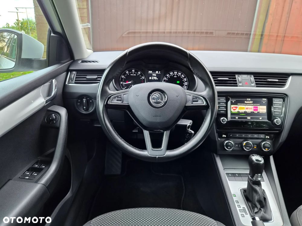 Skoda Octavia 1.4 TSI DSG Ambition - 13