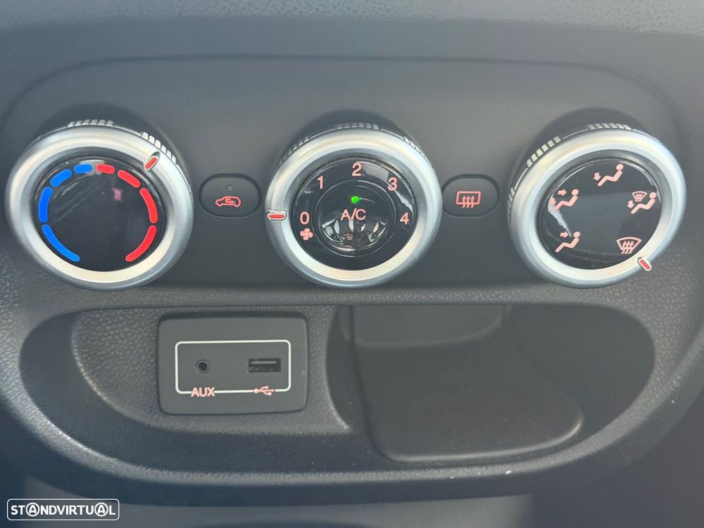 Fiat 500L 0.9 TwinAir S&S Trekking - 24