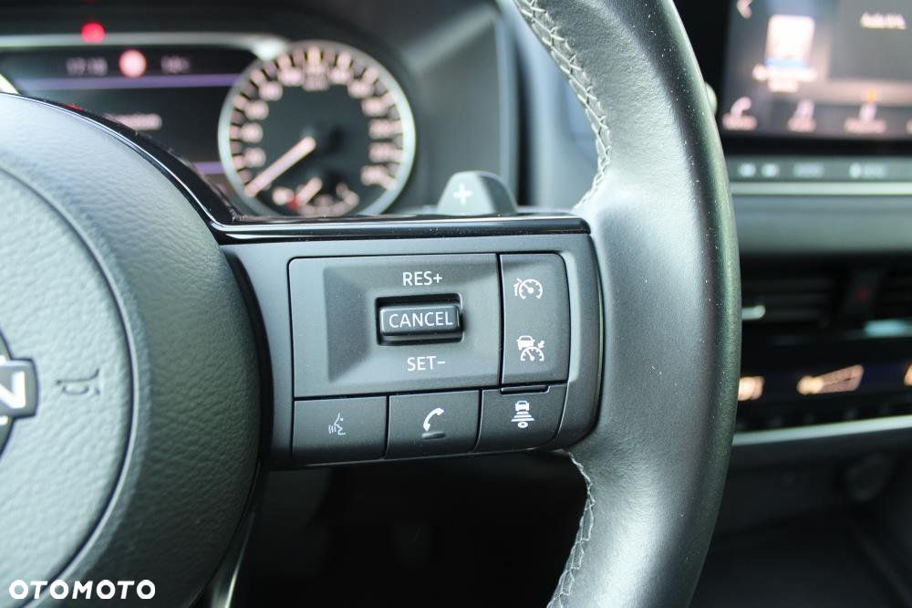 Nissan Qashqai - 13