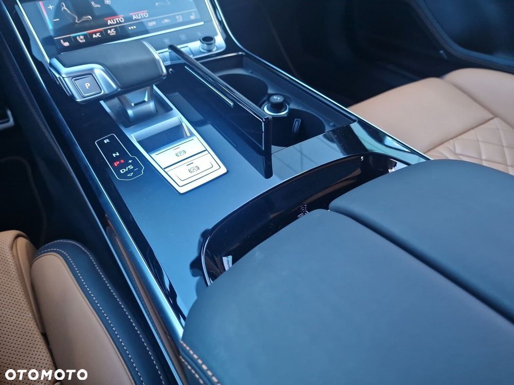 Audi A8 60 TFSI mHEV Quattro Tiptr - 15