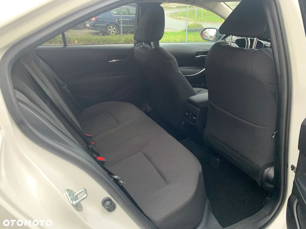 Toyota Corolla 1.6 Comfort - 11