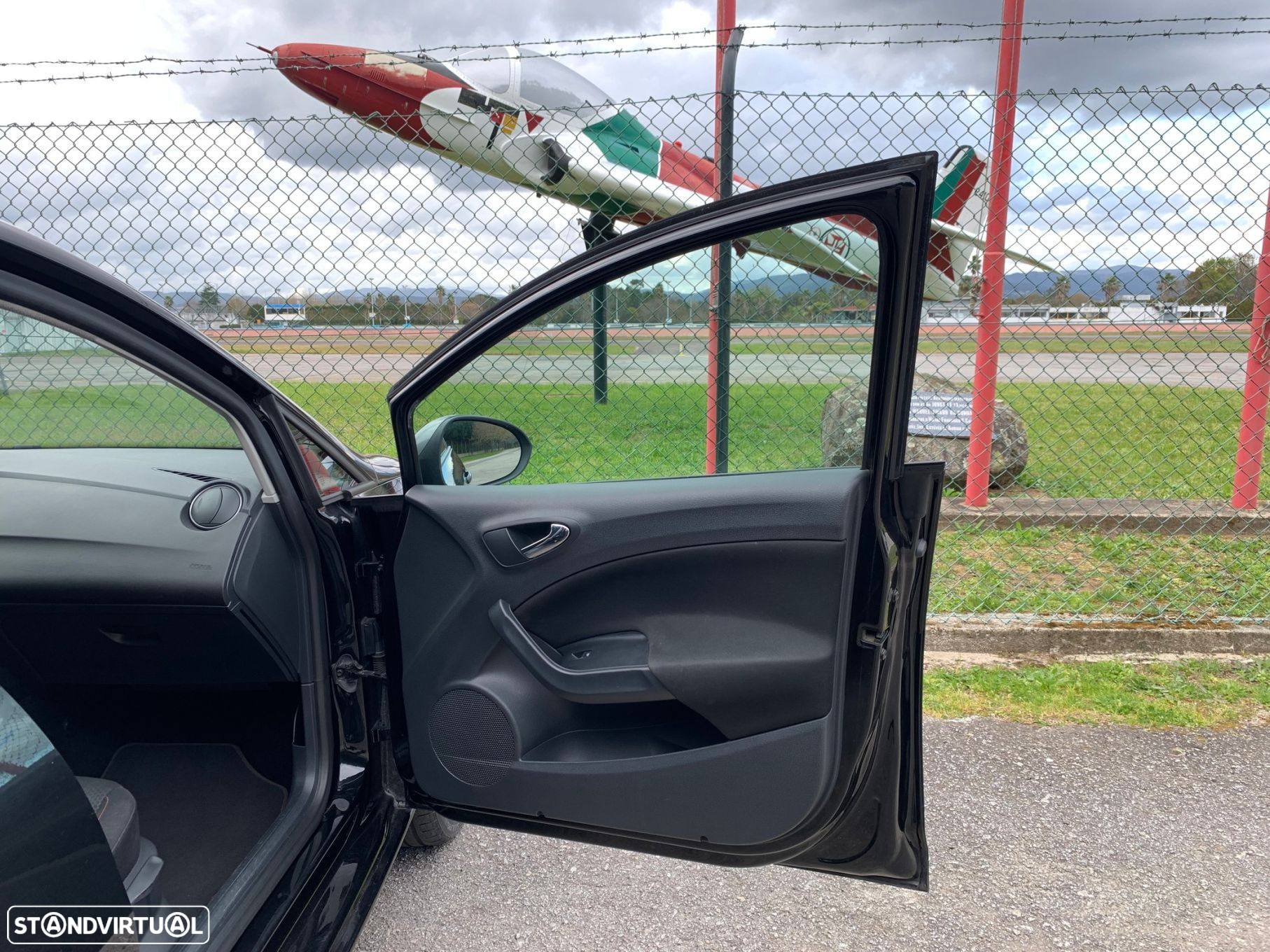 SEAT Ibiza 1.6 TDI FR - 46