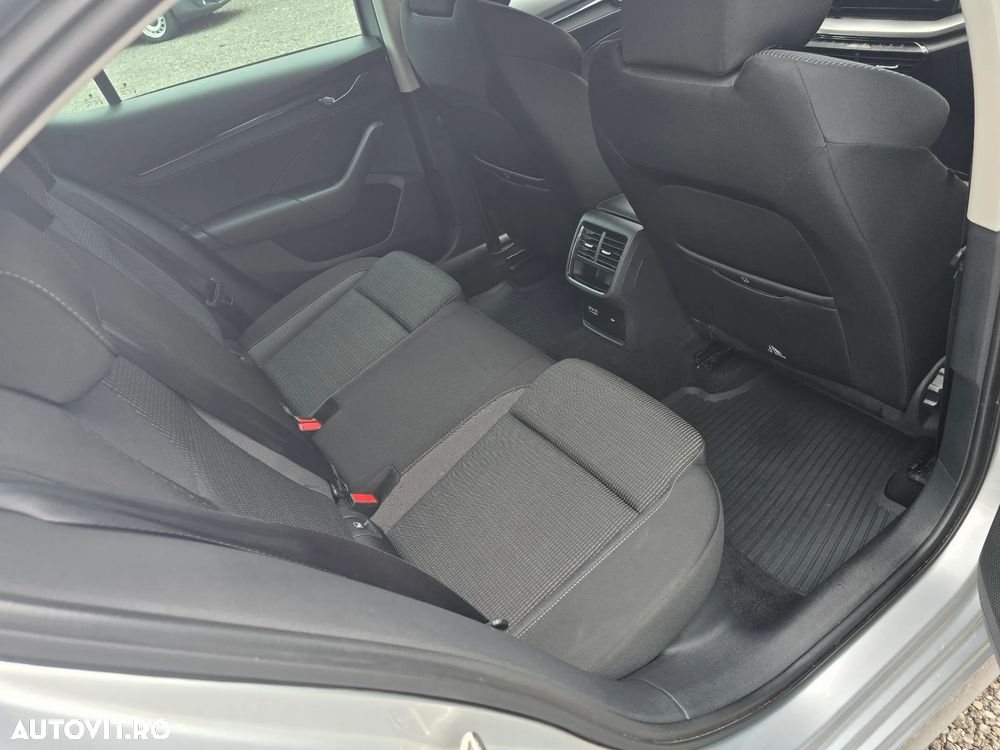 Skoda Octavia 1.5 TSI Ambition - 17