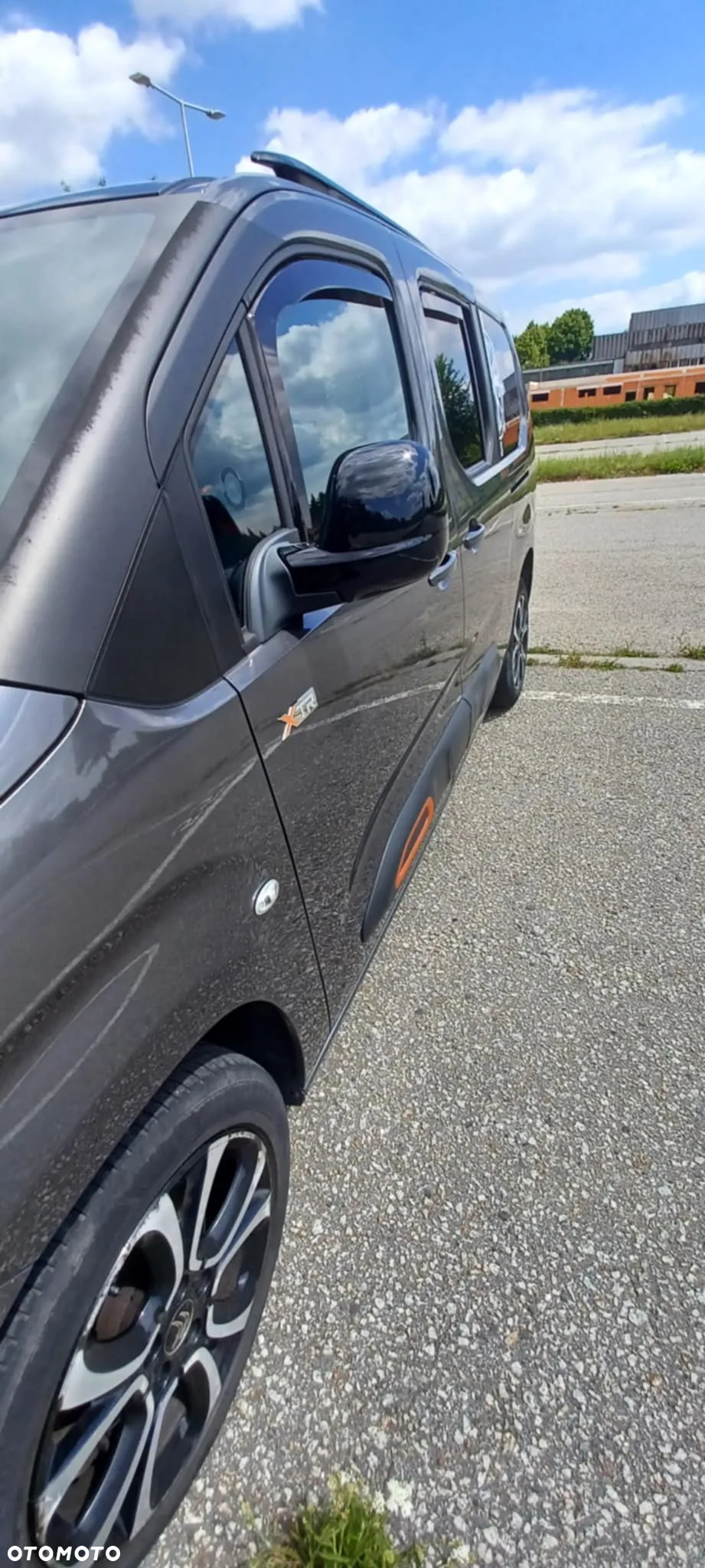 Citroën Berlingo XL 1.2 PureTech Shine S&S - 6