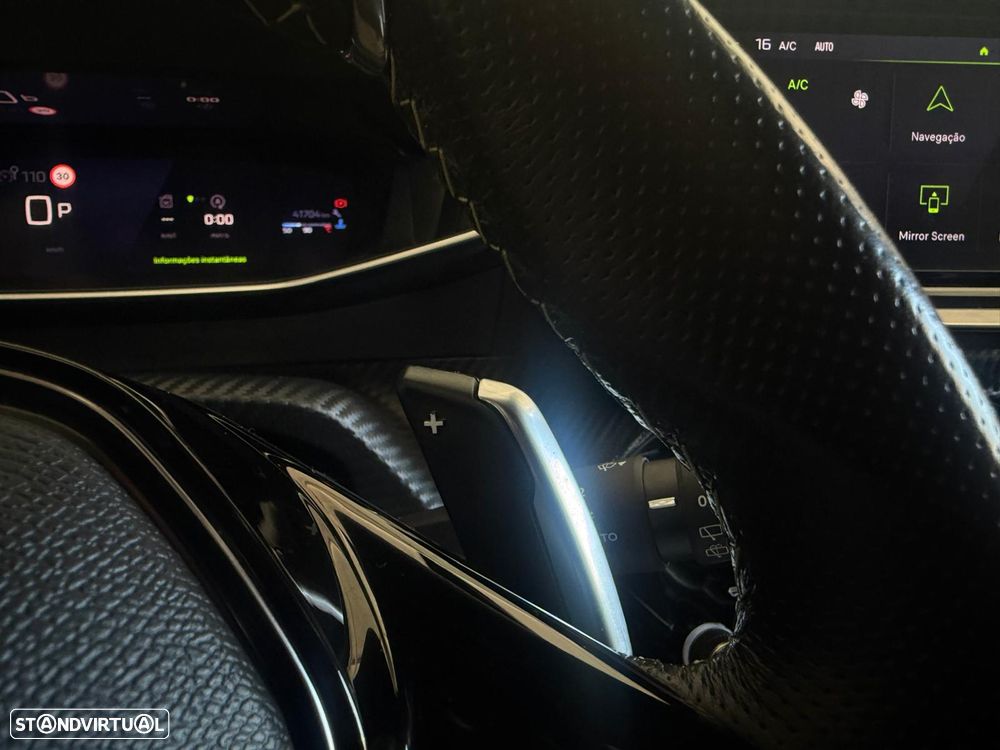 Peugeot 2008 1.2 PureTech GT EAT8 - 33