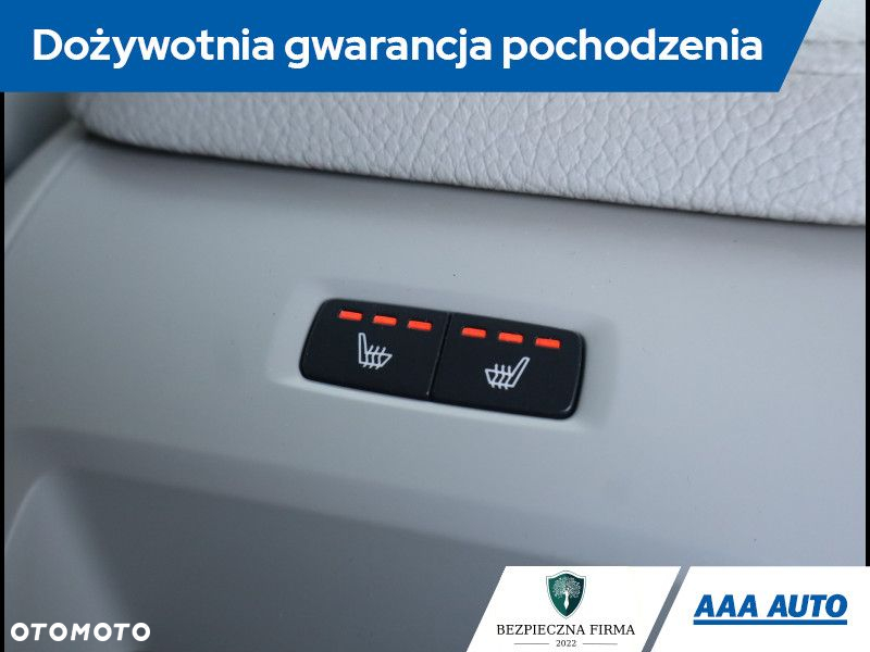 Volvo XC 60 - 22