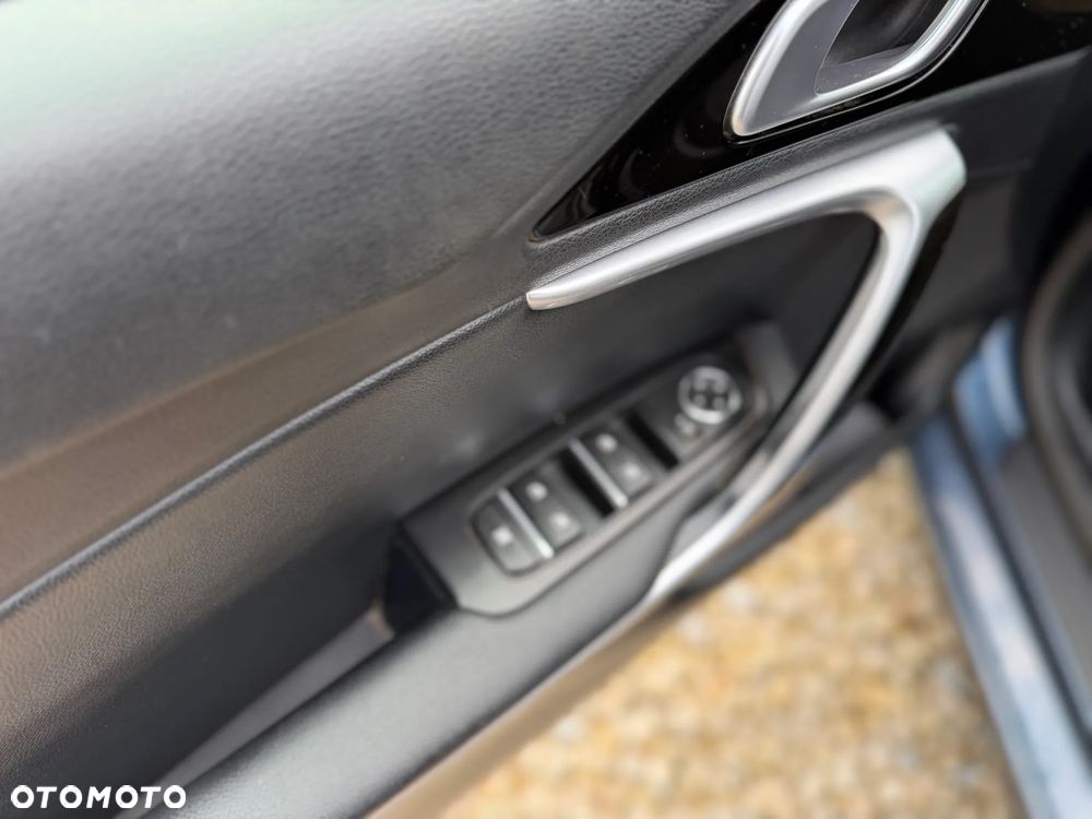 Kia Ceed 1.6 CRDi Platinum Edition - 9