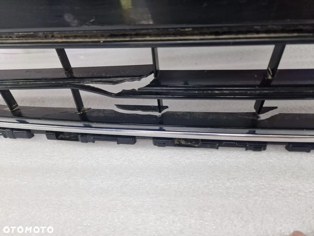 AUDI A3 8V / 8V3 12- CHROM / RAMKA ATRAPY / GRILLA PRZEDNIEGO PRZÓD , NR AUKCJI GL590 - 13