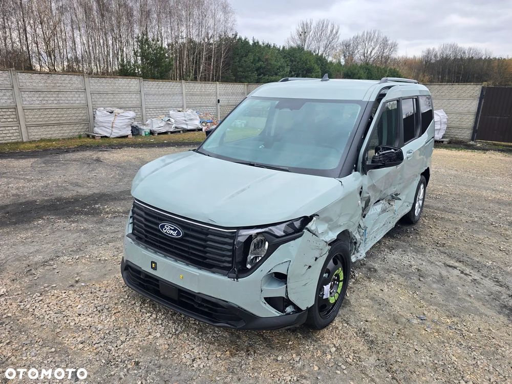 Ford Tourneo Courier ver-1-0-ecoboost-trend - 14