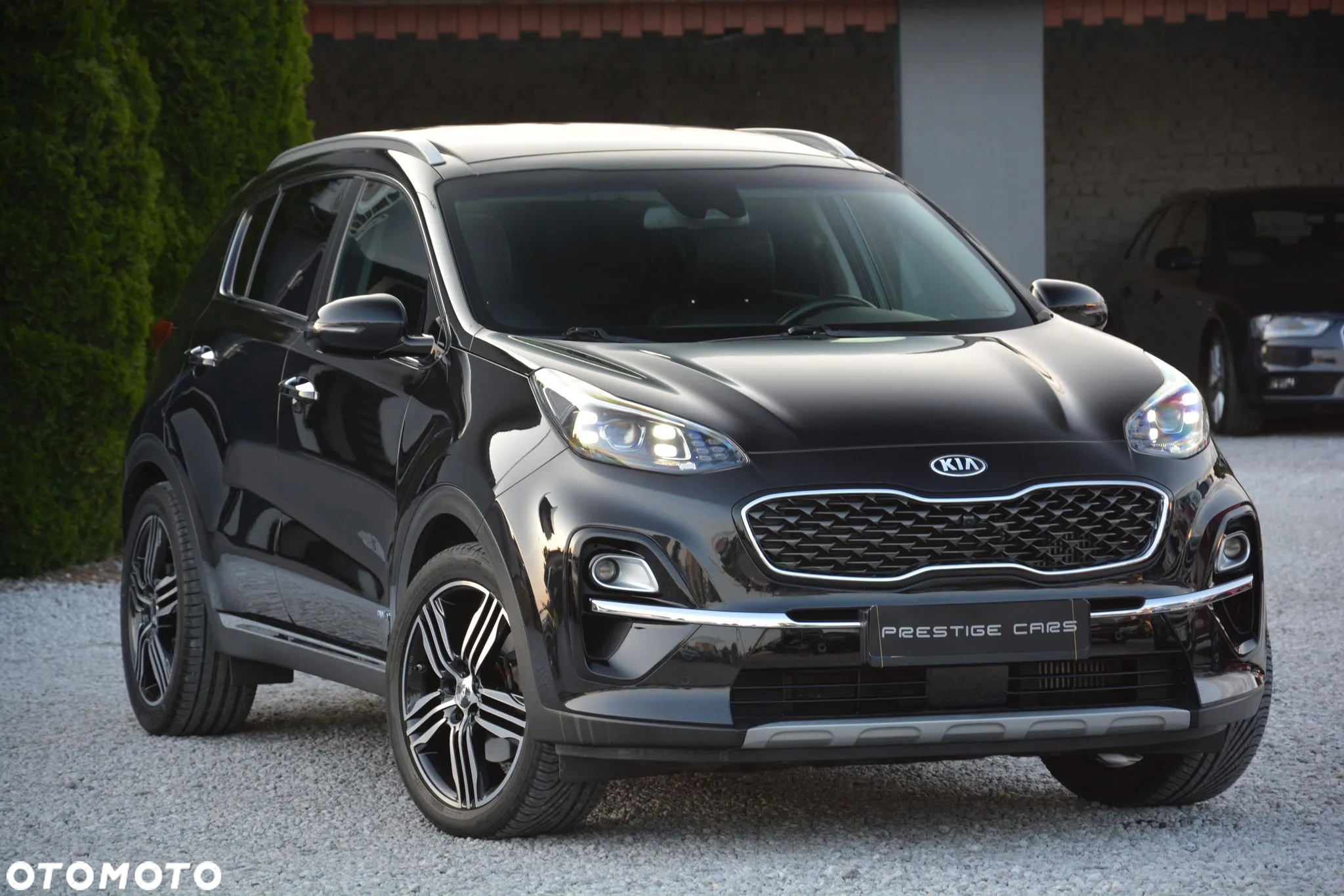 Kia Sportage 2,0 CRDI AWD Platinum - 3