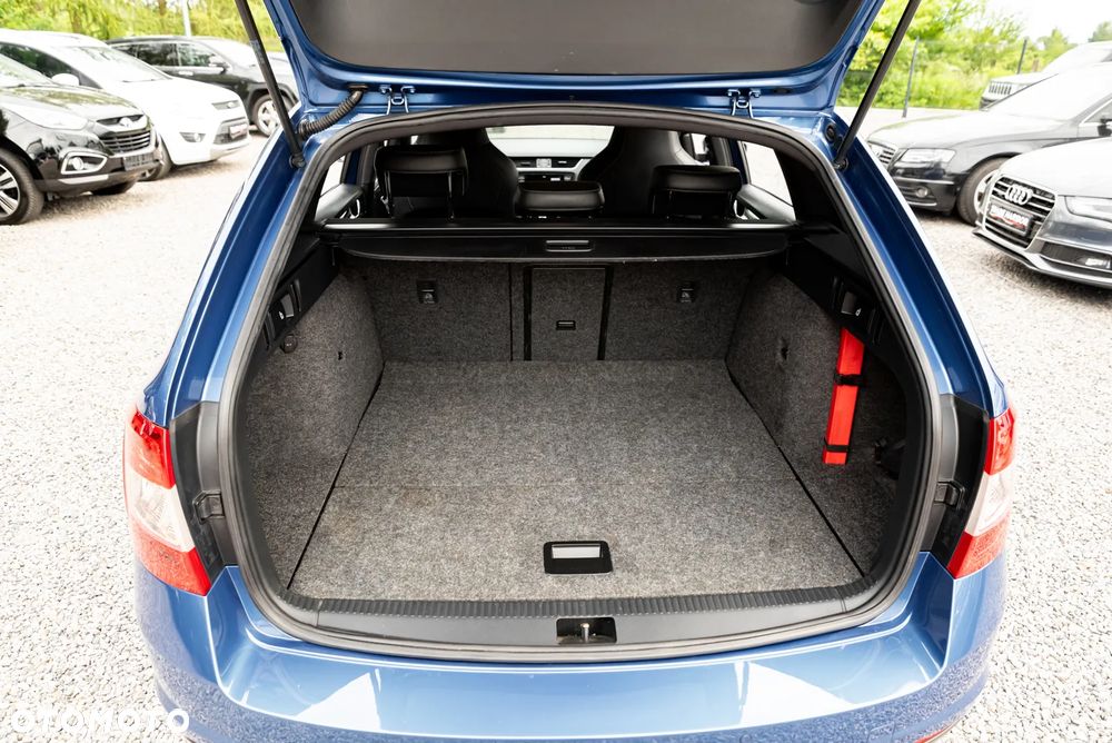 Skoda Octavia 2.0 TSI (Green tec) DSG RS - 22