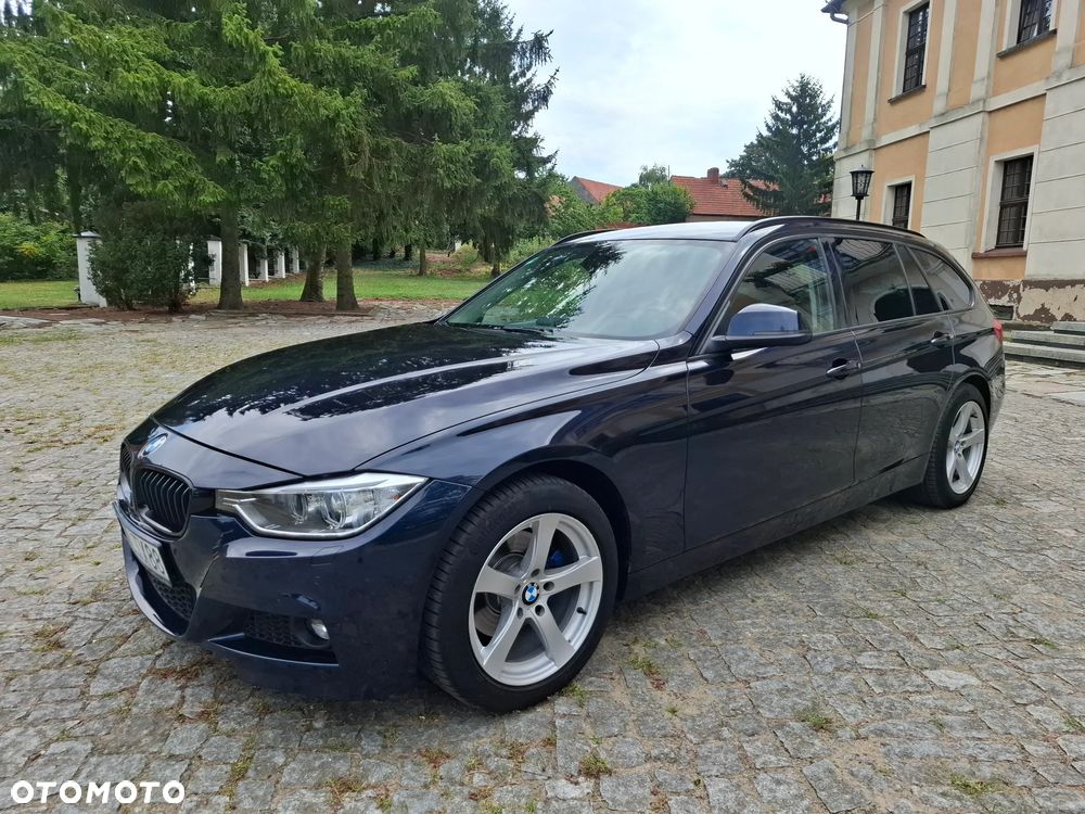BMW Seria 3 320d xDrive Sport Line - 9