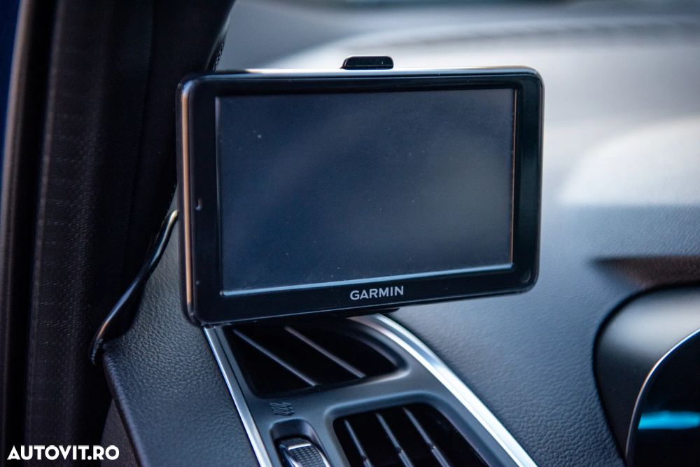 Ford Kuga 2.0 TDCi 4x4 Aut. Individual - 13