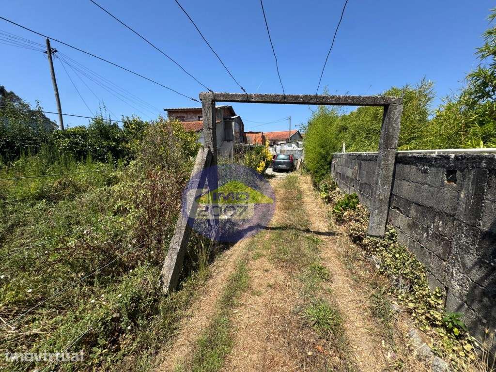 Moradia T3 em Grijó - Grande imagem: 2/27