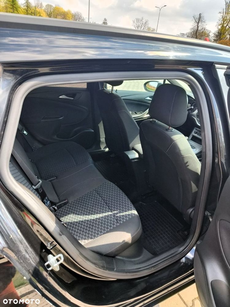 Opel Astra 1.5 CDTI Business Elegance S&S - 9