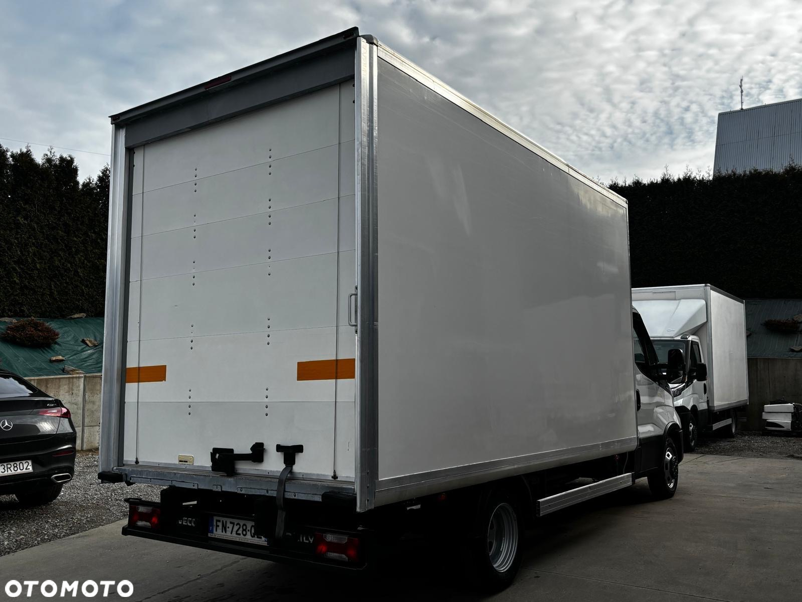 Iveco Daily 35C14 Kontener 8 Palet - 3