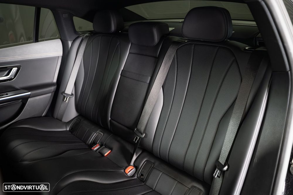 Mercedes-Benz EQE 300 Edition 1 - 10