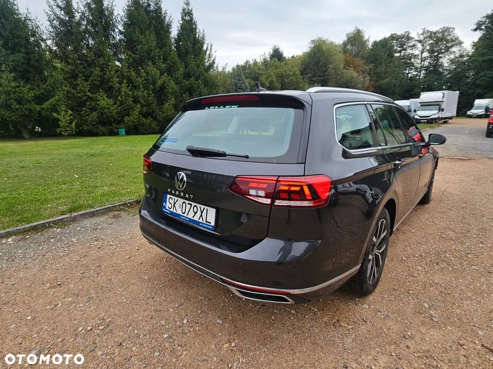 Volkswagen Passat - 5
