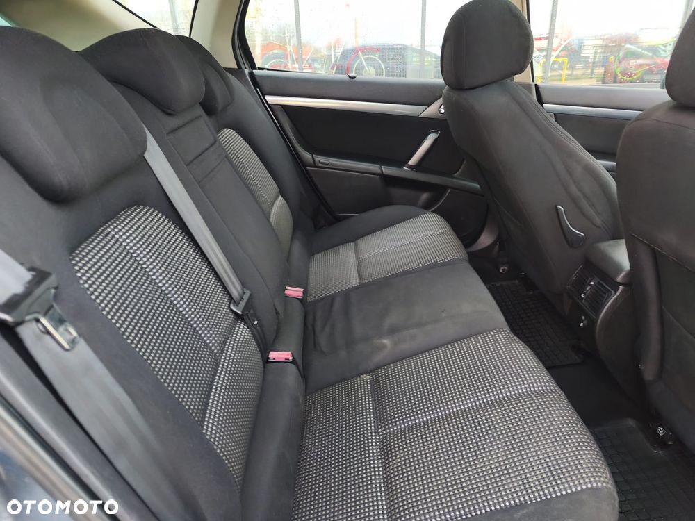 Peugeot 407 - 9