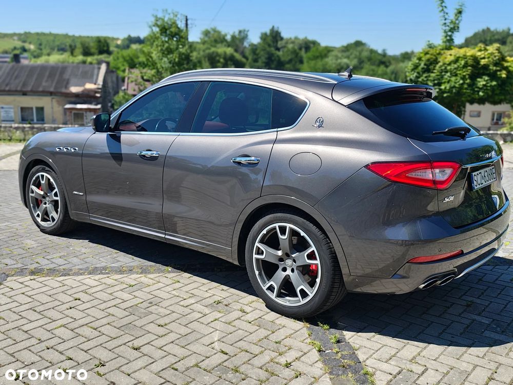 Maserati Levante S Q4 GranLusso - 28