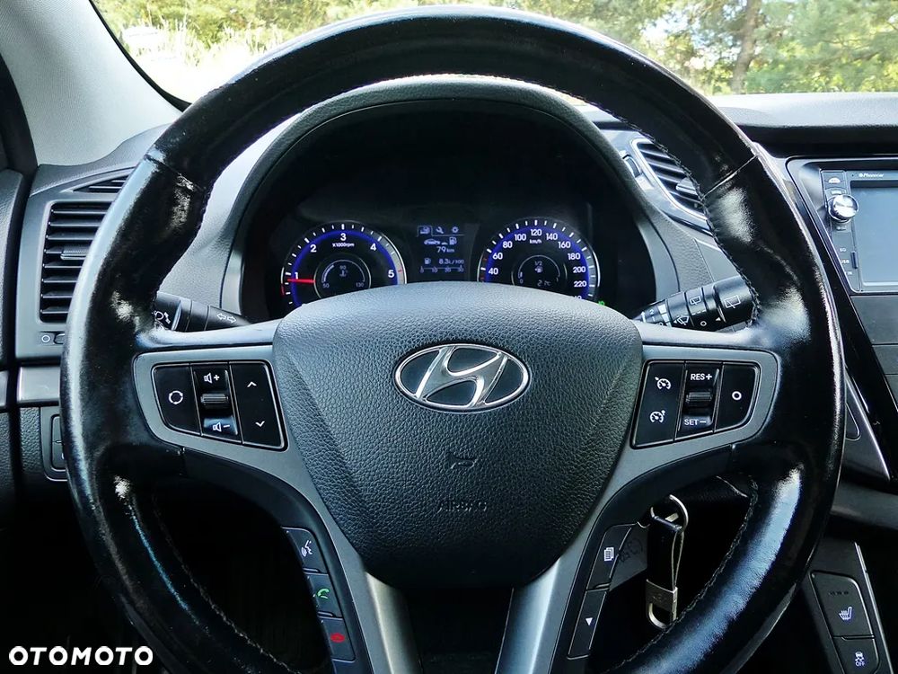 Hyundai i40 Kombi blue 1.7 CRDi Style - 28