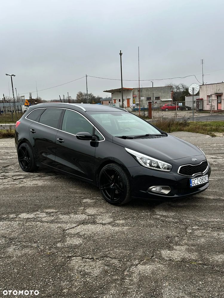 Kia Ceed - 1