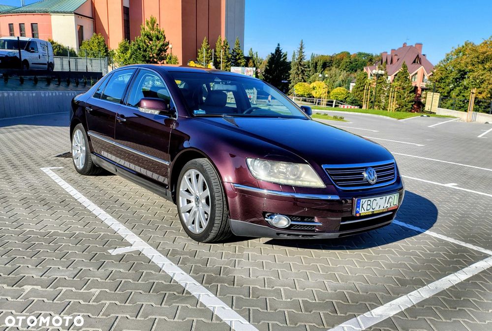 Volkswagen Phaeton 2008 photo 2