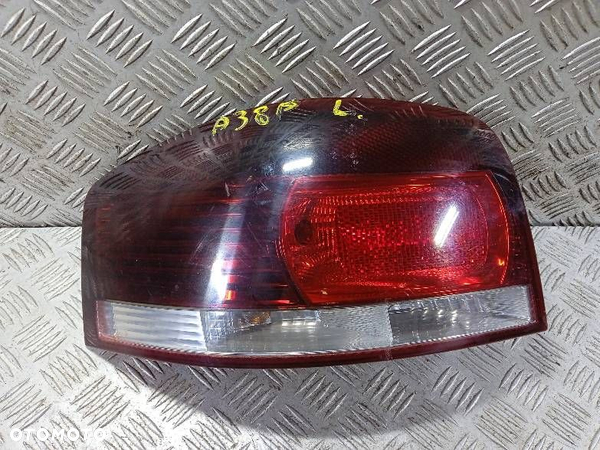 LAMPA LEWA TYLNA AUDI A3 8P