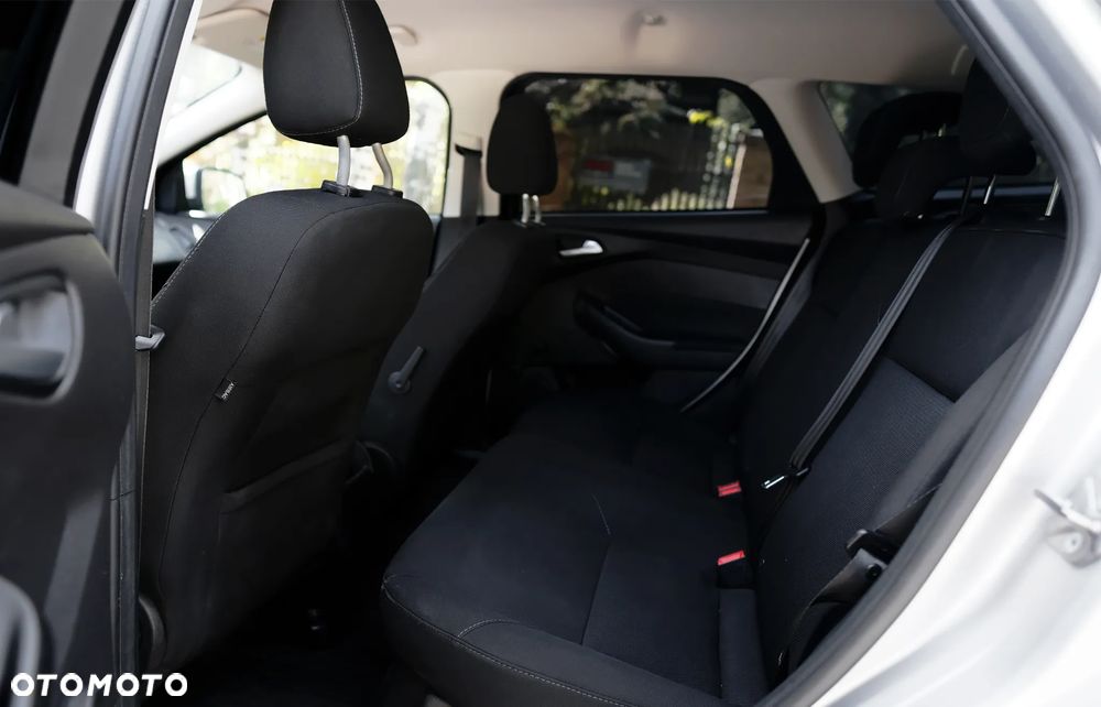 Ford Focus 1.0 EcoBoost Titanium ASS - 27